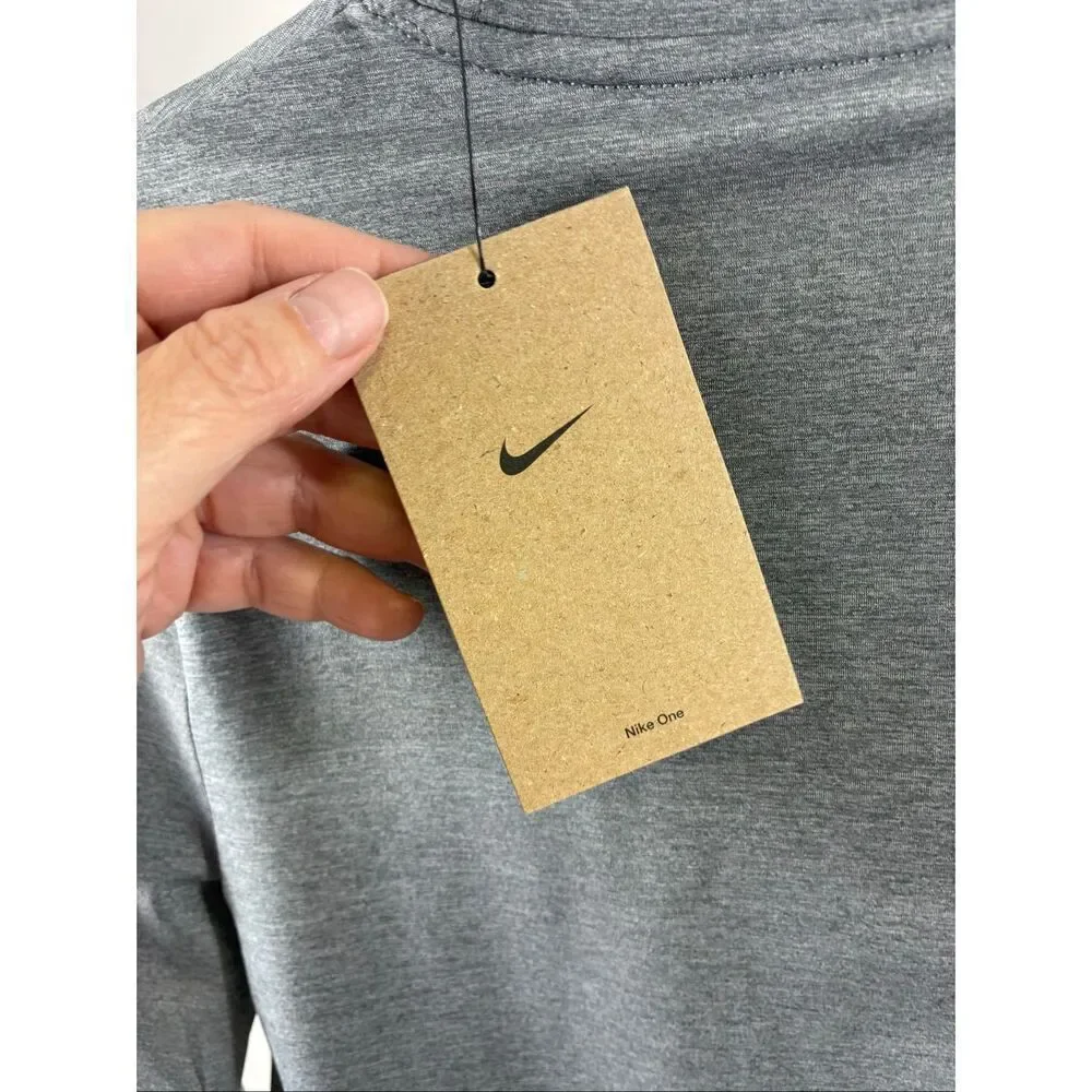 Nike NWT One Dri Fit Long Sleeve Crop in Gray Top Size XS